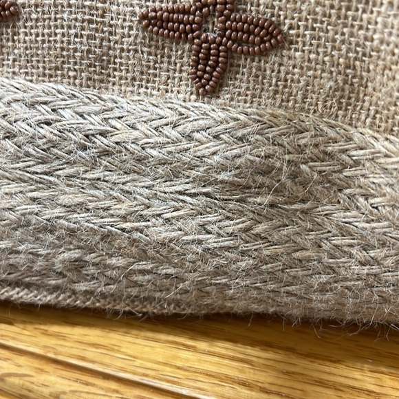 Island Beach Ready 🕶️Can’t believe I’m posting this! LV NWOT - Picture 6 of 11